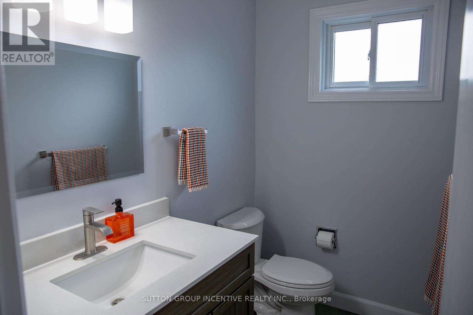 160 Walton Drive, Aurora, Ontario  L4G 3R8 - Photo 22 - N13714666