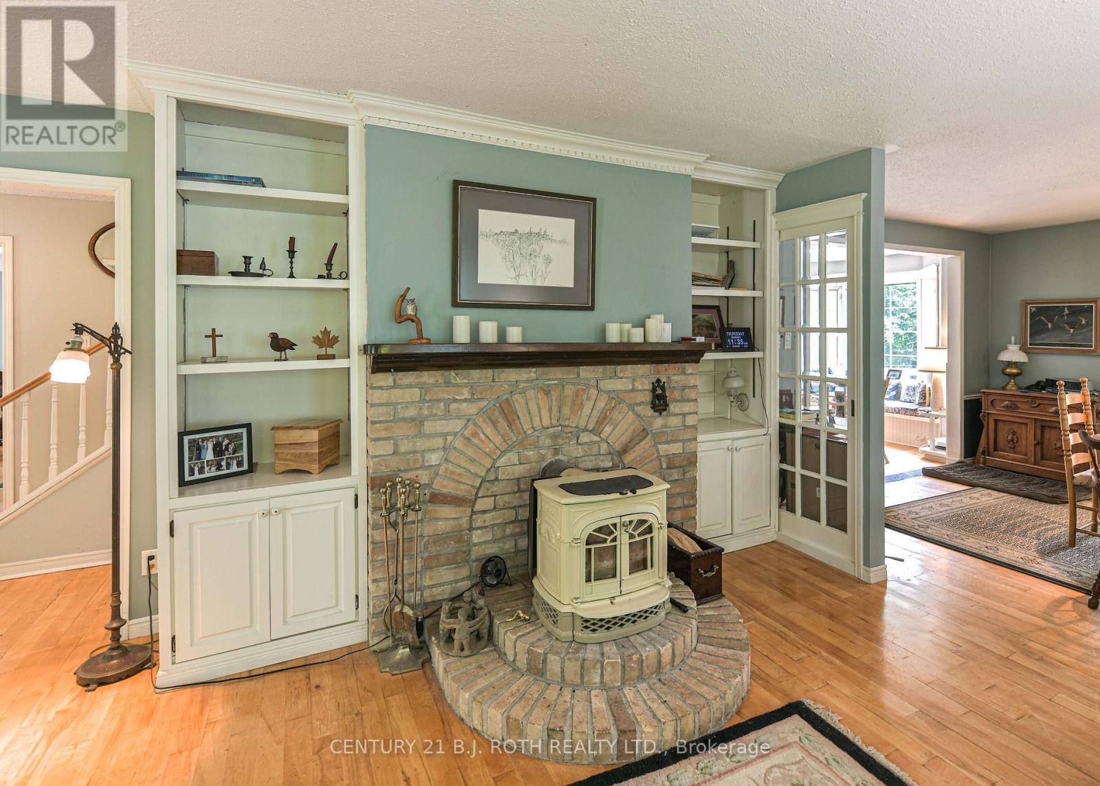 652 Warminster Side Road, Oro-Medonte, Ontario  L0K 1E0 - Photo 7 - S13714632