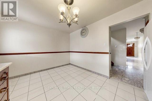 198 Boon Avenue, Toronto, Ontario  M6E 3Z8 - Photo 18 - W13714486