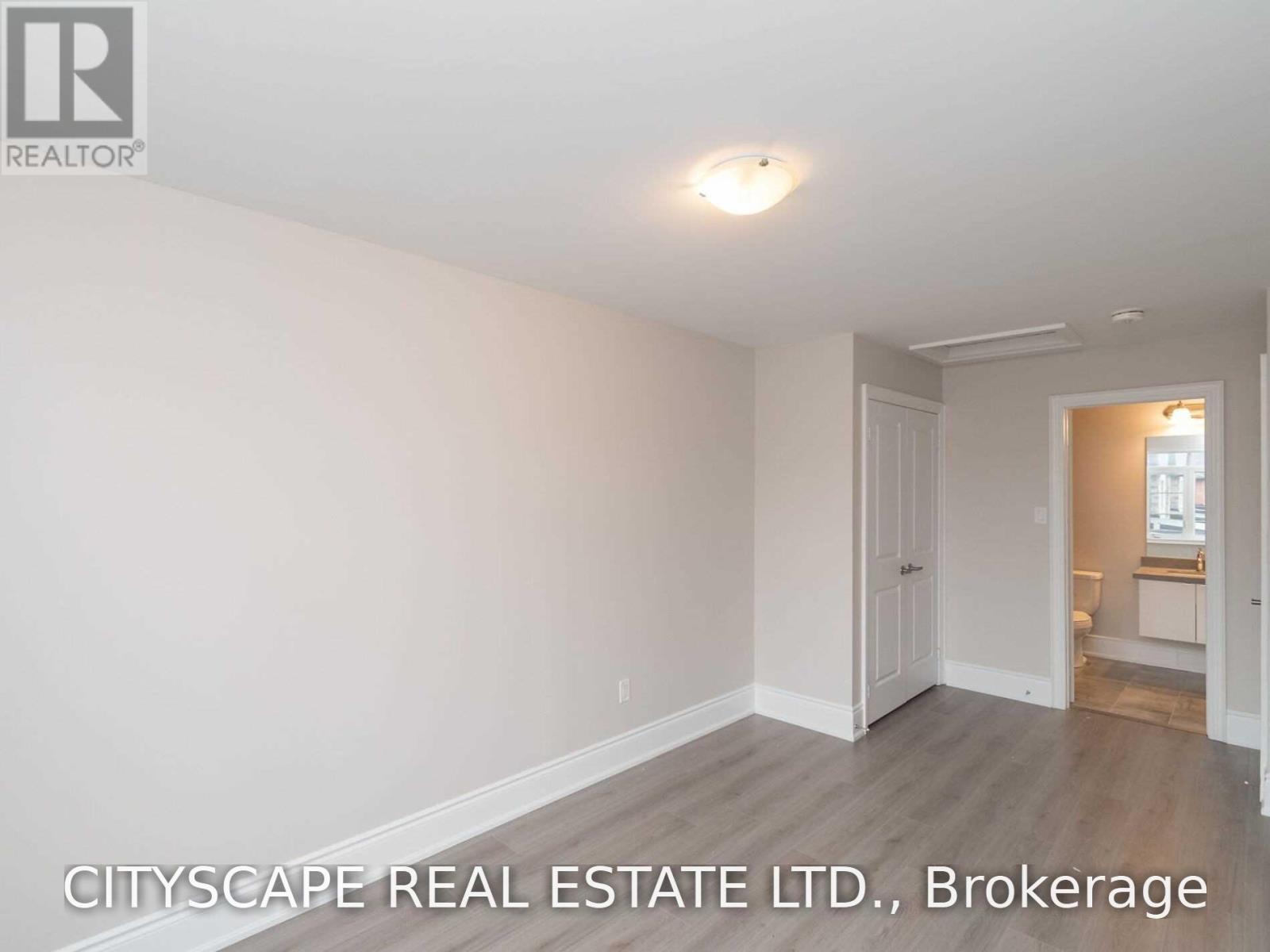 5226 Pinedale Drive, Burlington, Ontario  L7L 4J1 - Photo 21 - W13714496