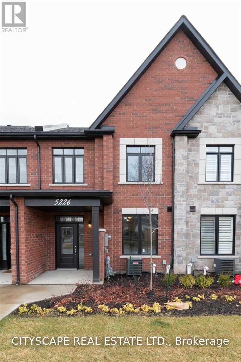 5226 Pinedale Drive, Burlington, Ontario  L7L 4J1 - Photo 39 - W13714496
