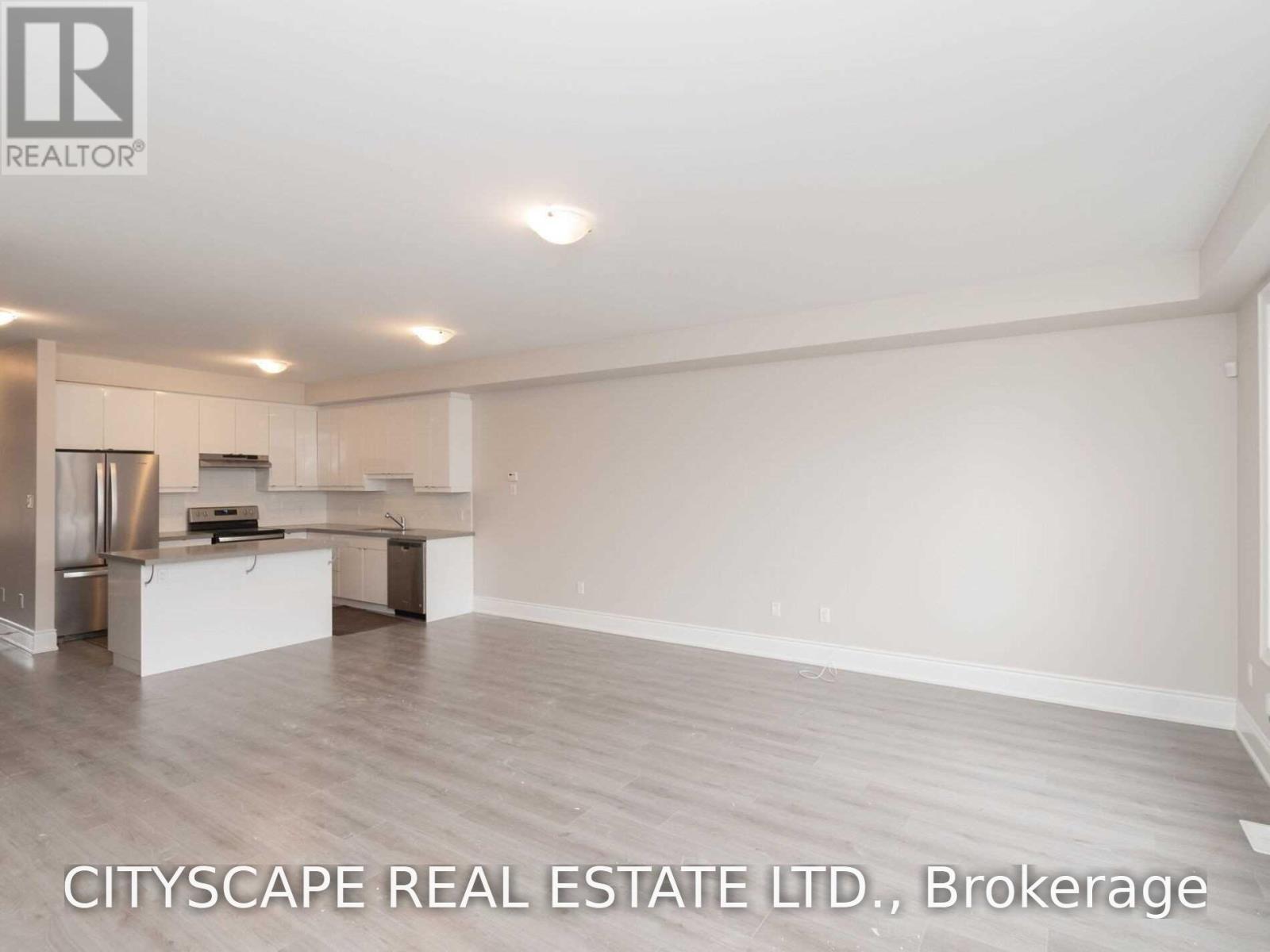 5226 Pinedale Drive, Burlington, Ontario  L7L 4J1 - Photo 5 - W13714496