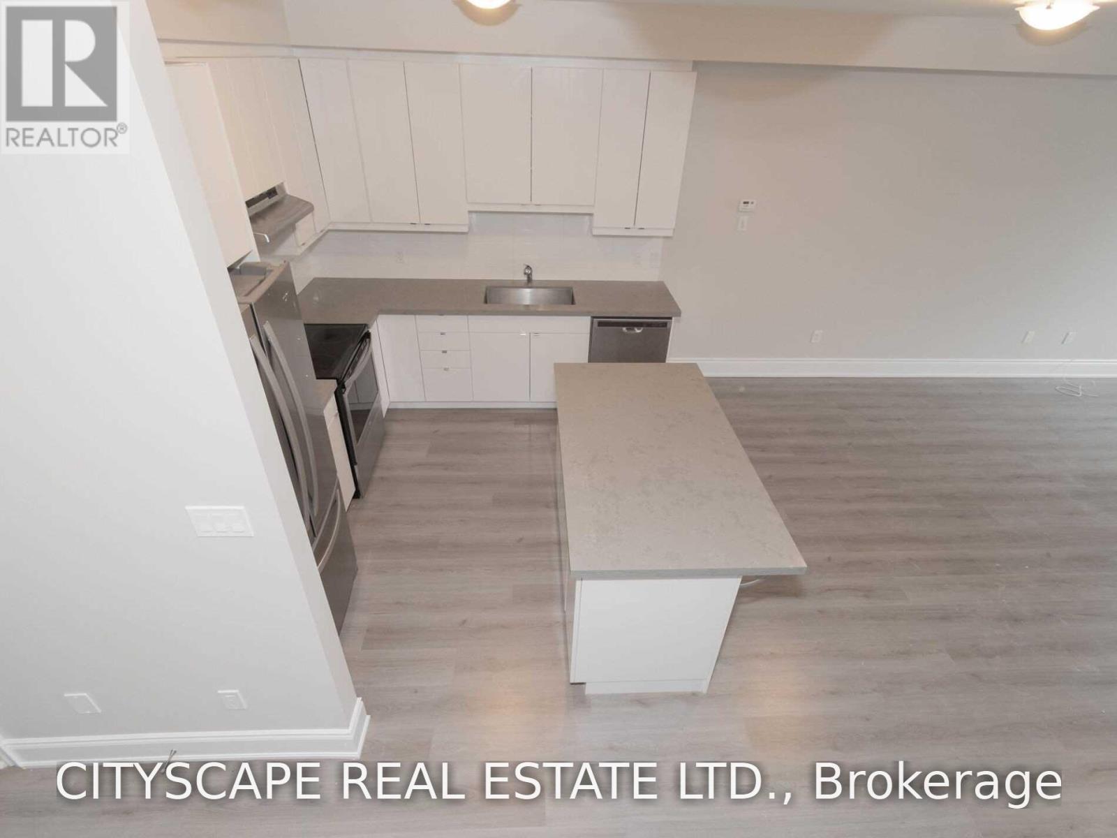 5226 Pinedale Drive, Burlington, Ontario  L7L 4J1 - Photo 8 - W13714496