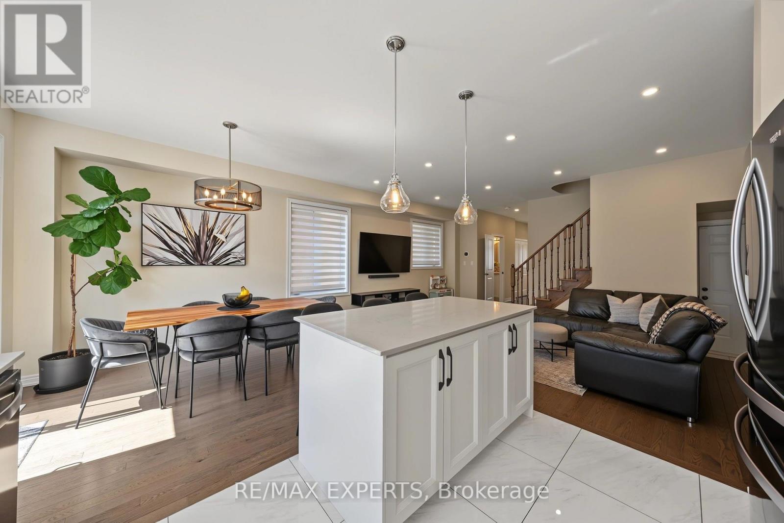9 Tormore Road, Caledon, Ontario  L7E 4K8 - Photo 9 - W13714502