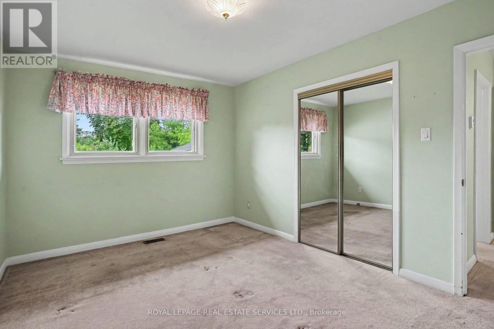 110 Celestine Drive, Toronto, Ontario  M9R 3N9 - Photo 15 - W13714520