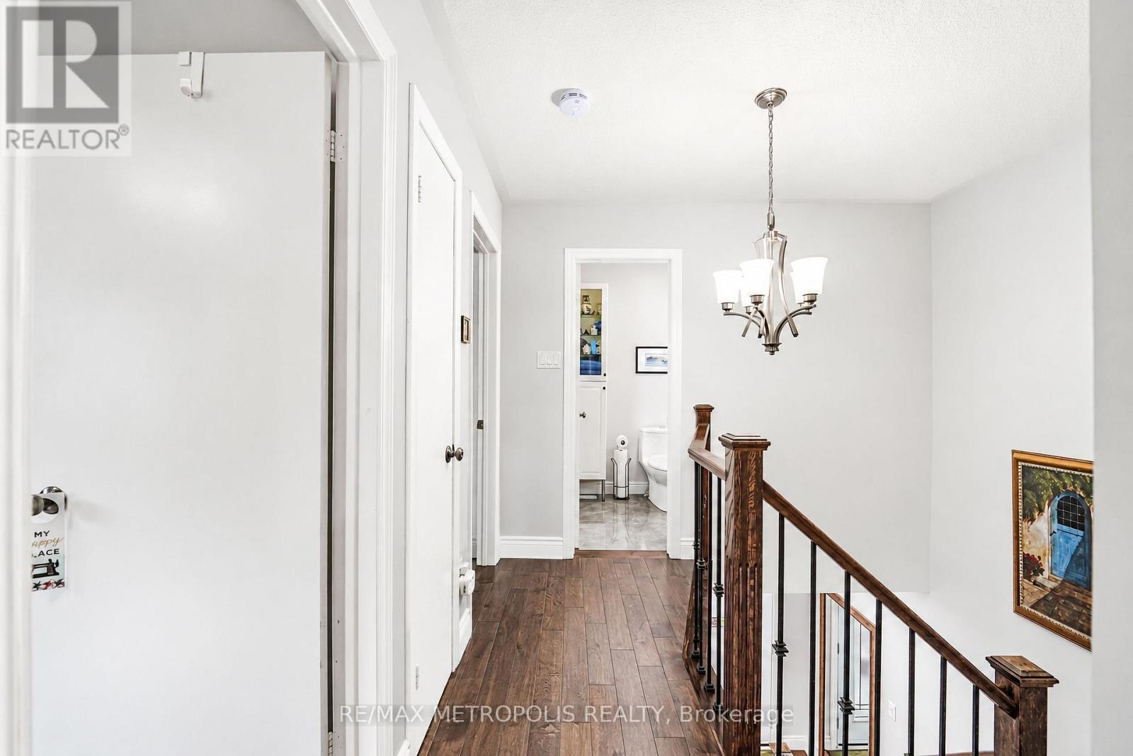 38 Langholm Court, Brampton, Ontario  L6Z 2X9 - Photo 42 - W13714522