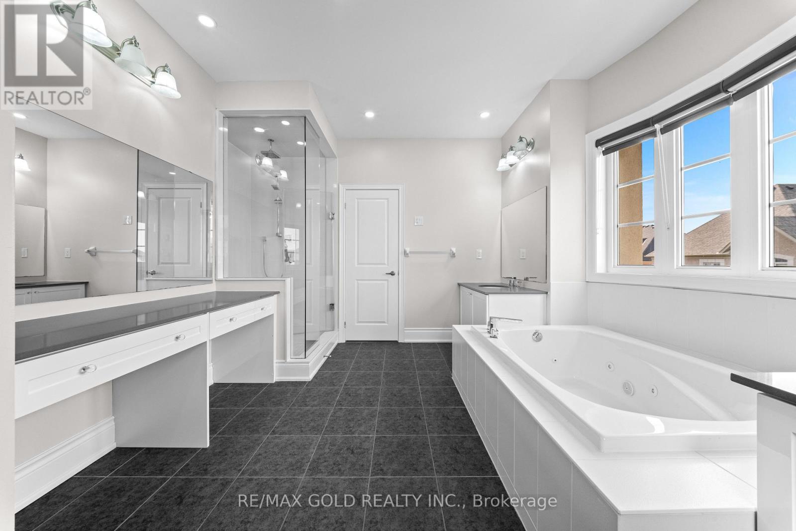 54 Gordon  Randle Drive, Brampton, Ontario  L6P 4H3 - Photo 21 - W13714588