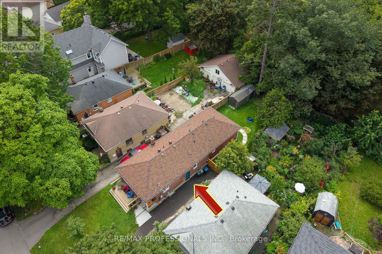 57 Enfield Avenue, Toronto, Ontario  M8W 1T6 - Photo 2 - W13714662