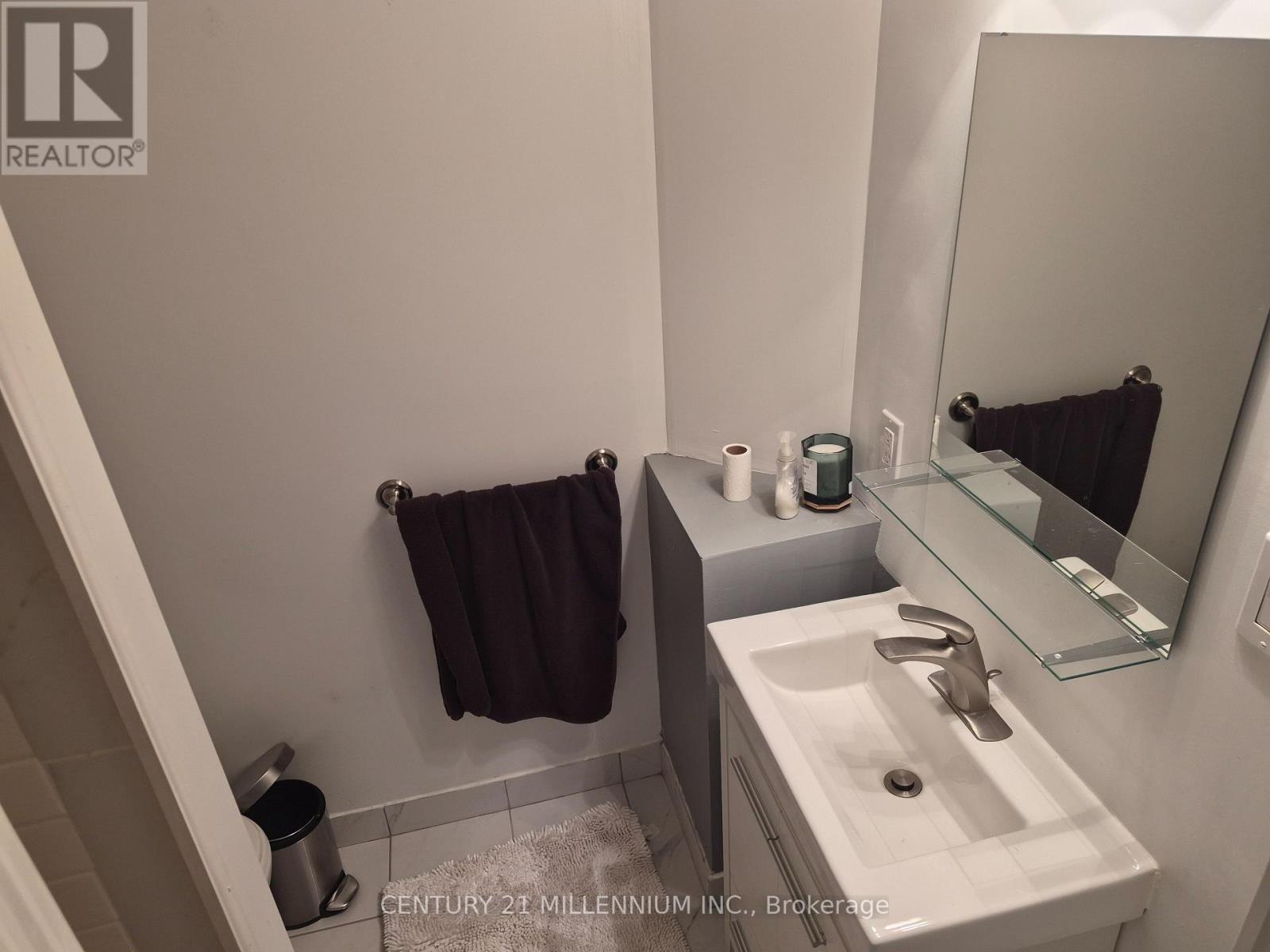 40 Meadowland Drive, Brampton, Ontario  L6W 2R4 - Photo 33 - W13714692