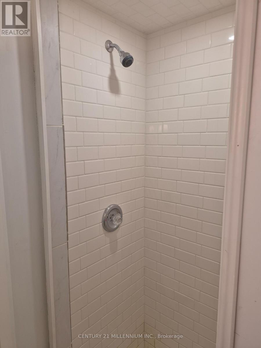 40 Meadowland Drive, Brampton, Ontario  L6W 2R4 - Photo 37 - W13714692
