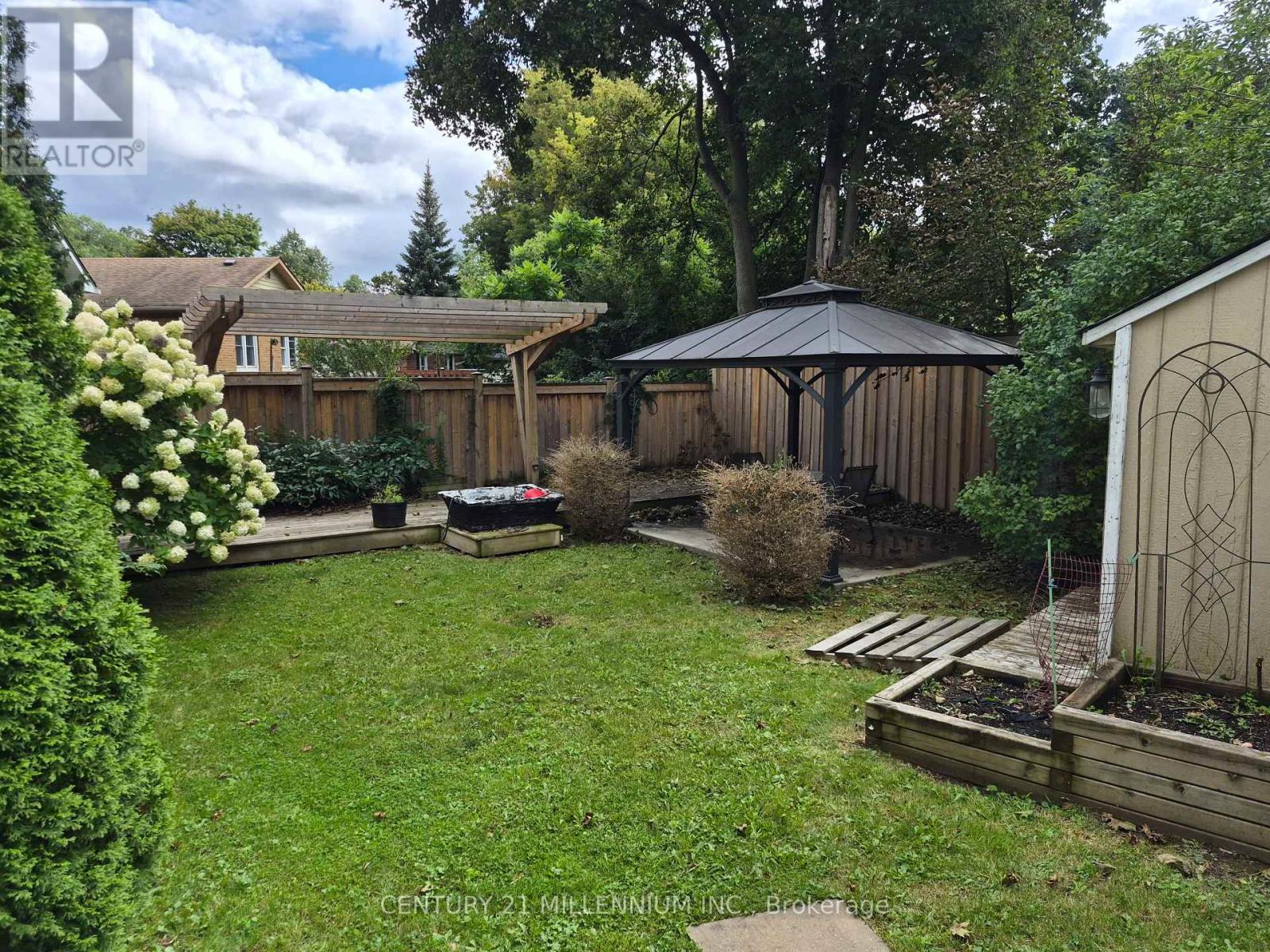 40 Meadowland Drive, Brampton, Ontario  L6W 2R4 - Photo 48 - W13714692