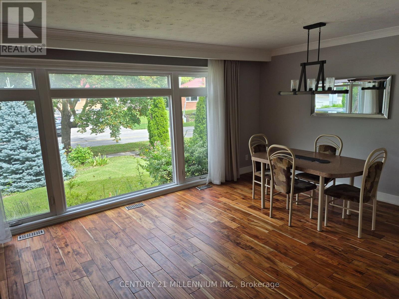 40 Meadowland Drive, Brampton, Ontario  L6W 2R4 - Photo 6 - W13714692
