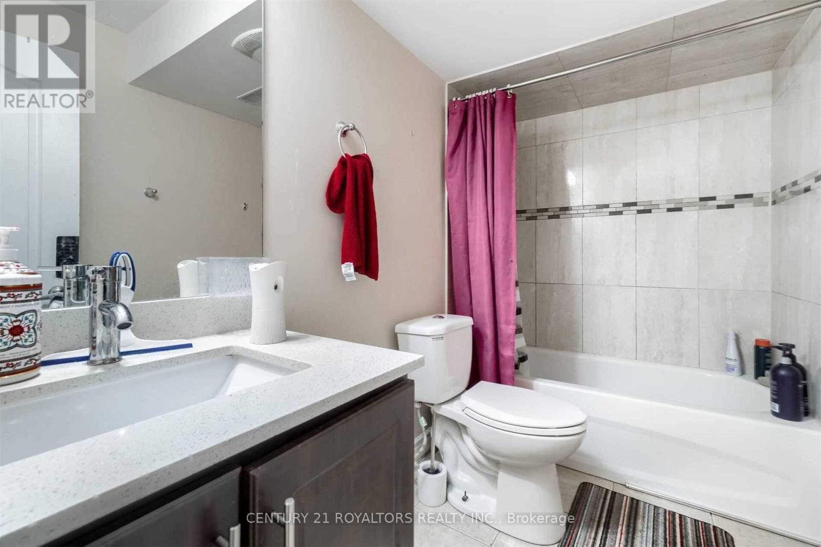 Bsmt - 341 Sunny Meadow Boulevard, Brampton, Ontario  L6R 0E9 - Photo 7 - W13714696