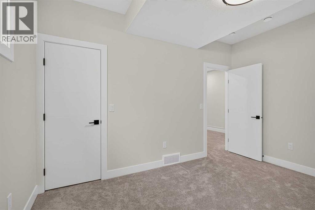2421 32 Street SW, Calgary, Alberta  T3E 2R6 - Photo 38 - A2338118