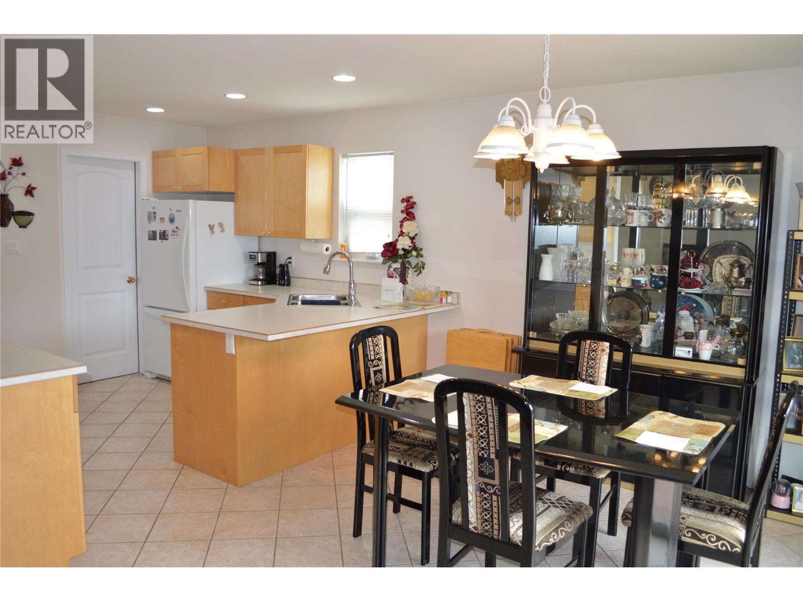 2135 Brycen Place, Grand Forks, British Columbia  V0H 1H0 - Photo 23 - 10389780