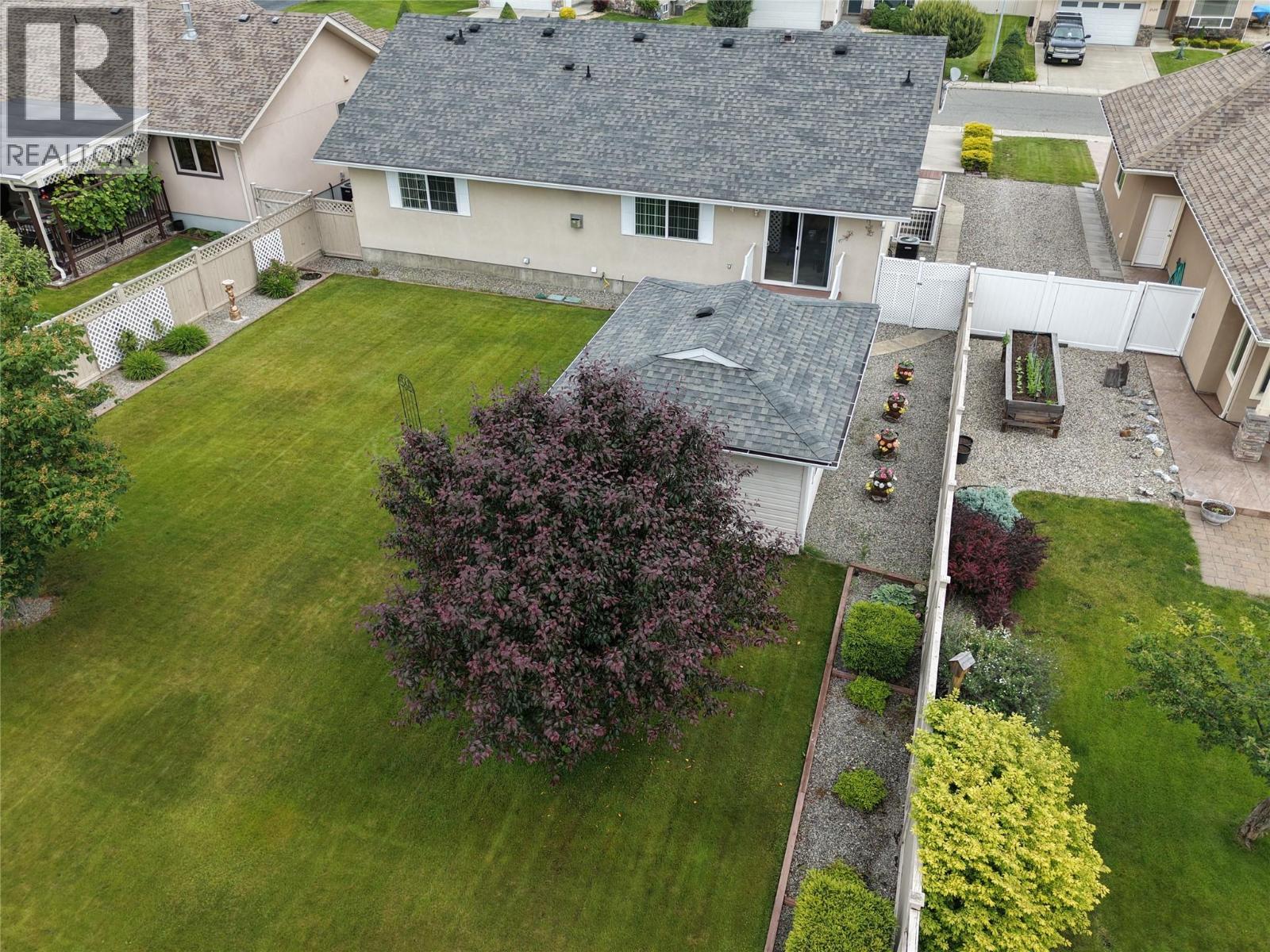 2135 Brycen Place, Grand Forks, British Columbia  V0H 1H0 - Photo 4 - 10389780