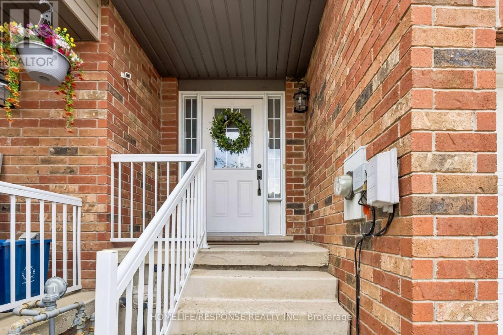 222 Sophia Crescent, Kitchener, Ontario  N2R 1X8 - Photo 4 - X13714532