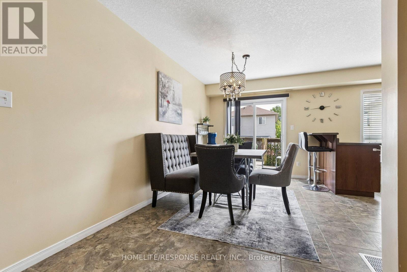 222 Sophia Crescent, Kitchener, Ontario  N2R 1X8 - Photo 7 - X13714532
