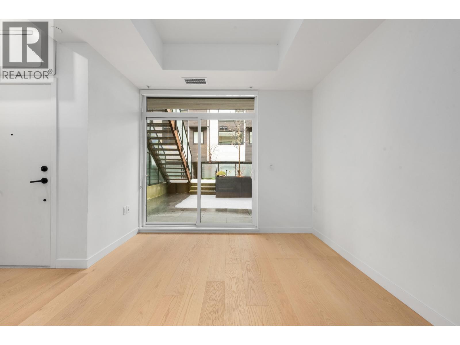 122 650 E 2nd Street, North Vancouver, British Columbia  V7L 1E3 - Photo 5 - R3137491