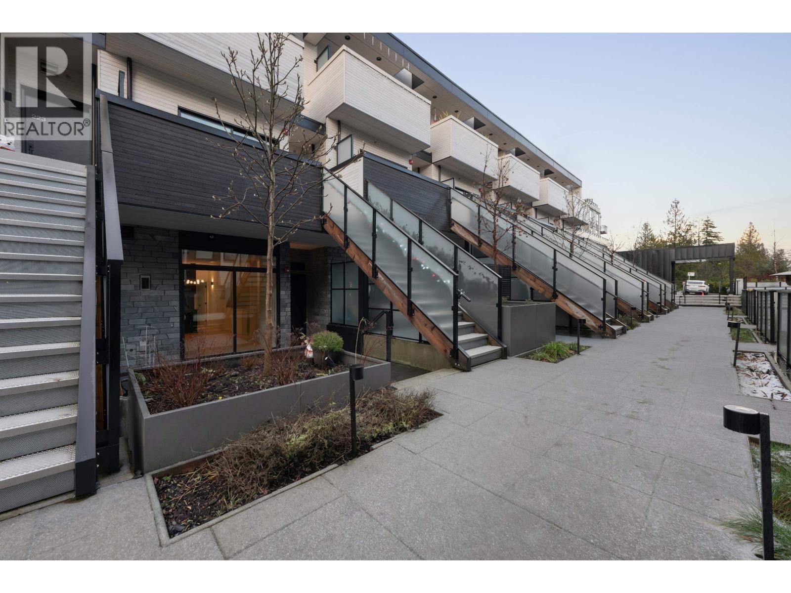 122 650 E 2nd Street, North Vancouver, British Columbia  V7L 1E3 - Photo 29 - R3137491