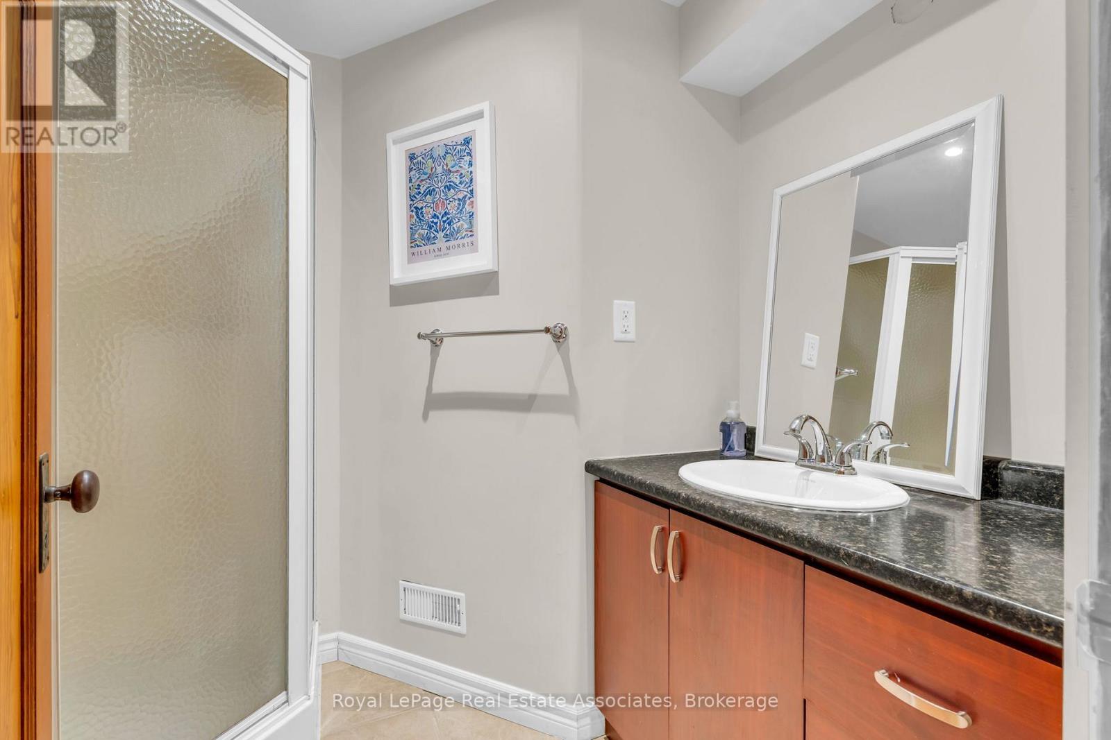 19 Confederation Street, Halton Hills, Ontario  L7G 3R4 - Photo 33 - W13511518
