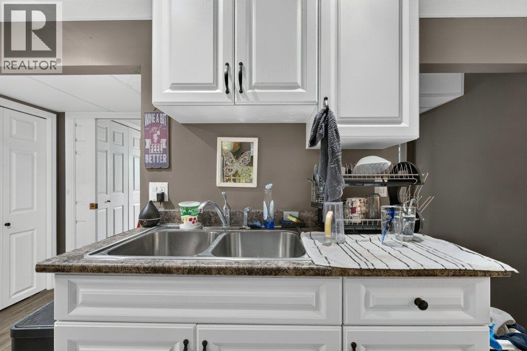 1791 15 Avenue NE, Salmon Arm, British Columbia  V1E 2T7 - Photo 32 - 10397744