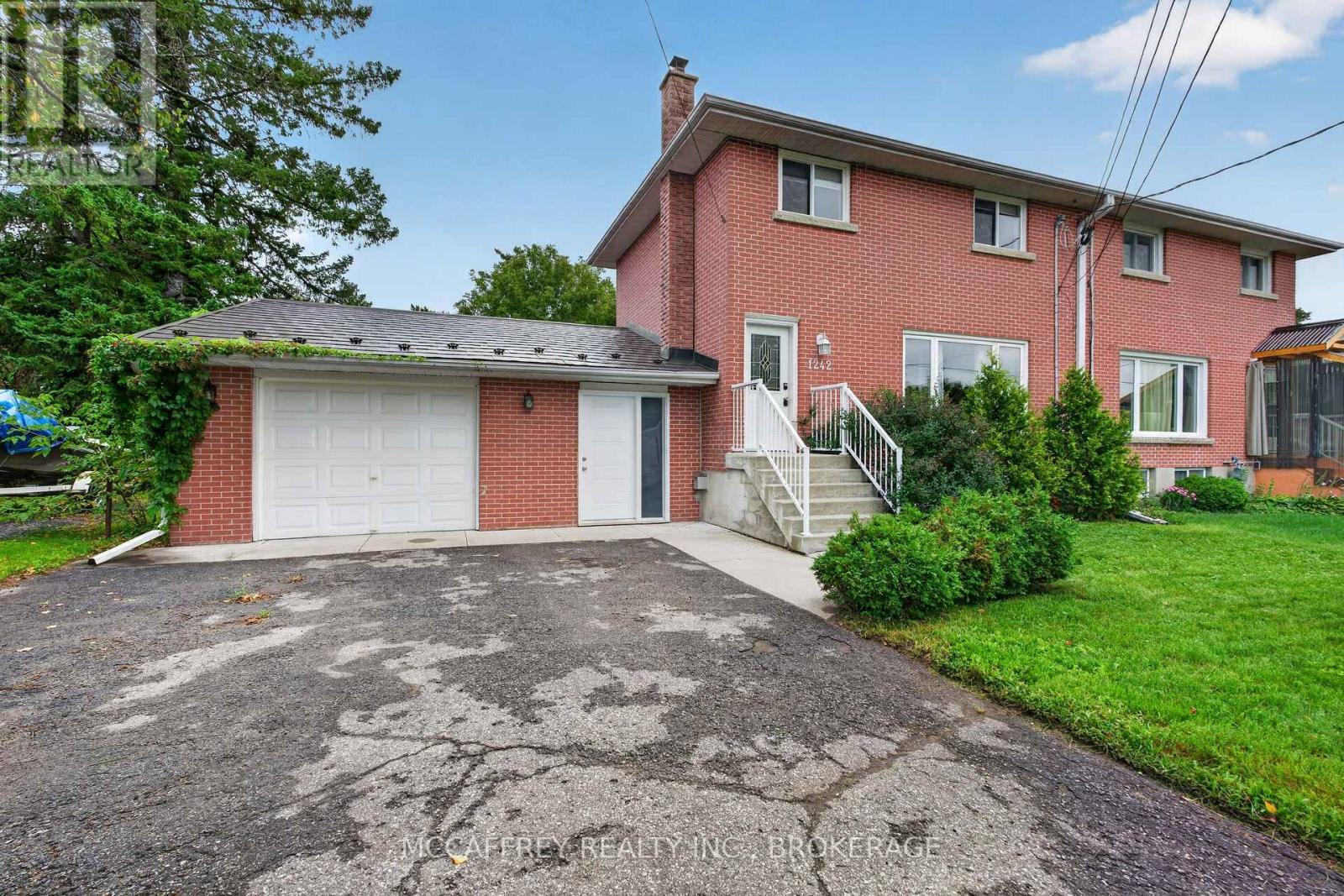1242 Leyton Avenue, Kingston, Ontario K7P 2V6 - Photo 2 - X13714752