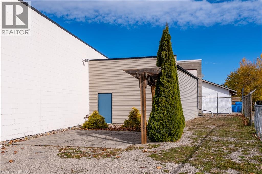 36 Easton Road, Brantford, Ontario  N3P 1J5 - Photo 6 - 40857887