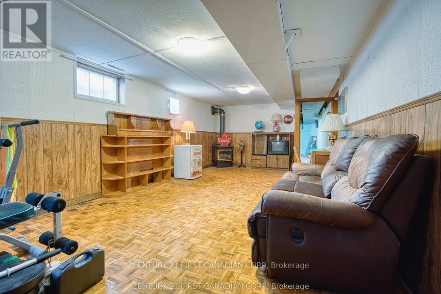 648 Westwood Drive, London South, Ontario  N6K 1A7 - Photo 28 - X13714720