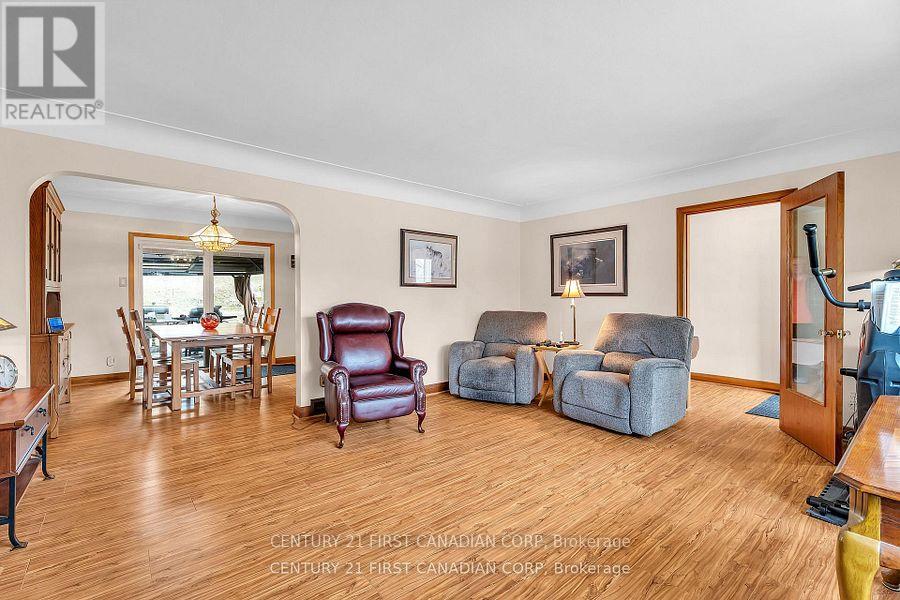 648 Westwood Drive, London South, Ontario  N6K 1A7 - Photo 8 - X13714720
