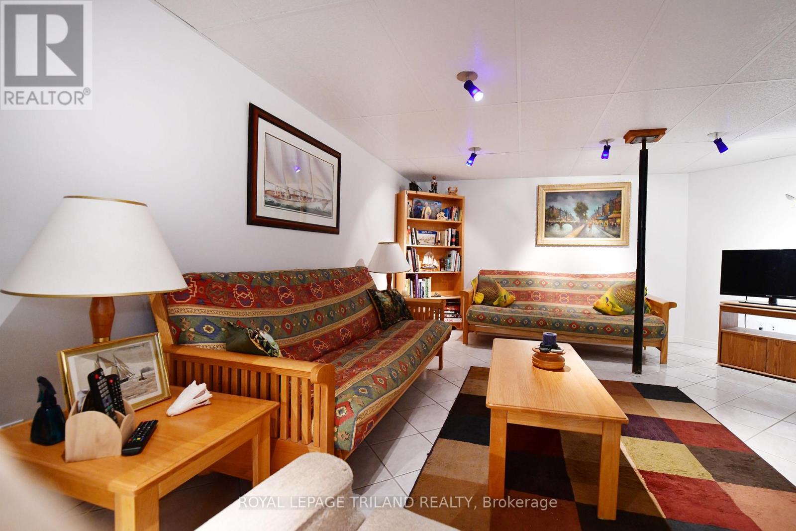 27 Hill Street, Lambton Shores, Ontario  N0M 1T0 - Photo 27 - X13714772