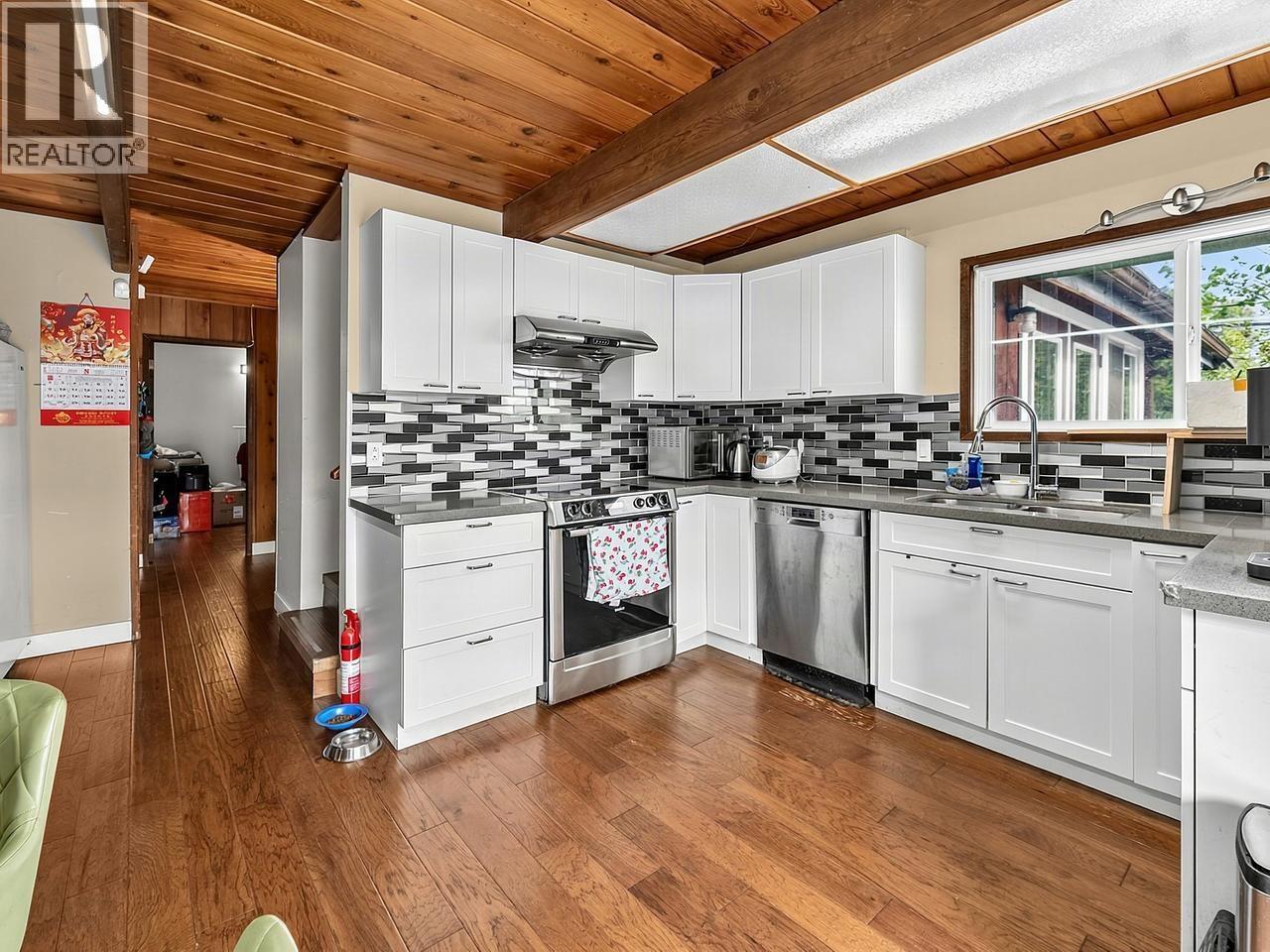 1420 Pipeline Road, Coquitlam, British Columbia V3E 2X2 - Photo 5 - R3154675