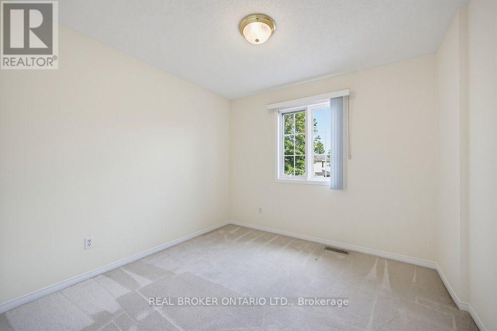 2000 Oakbrook Circle, Ottawa, Ontario  K1W 1H4 - Photo 16 - X13714770