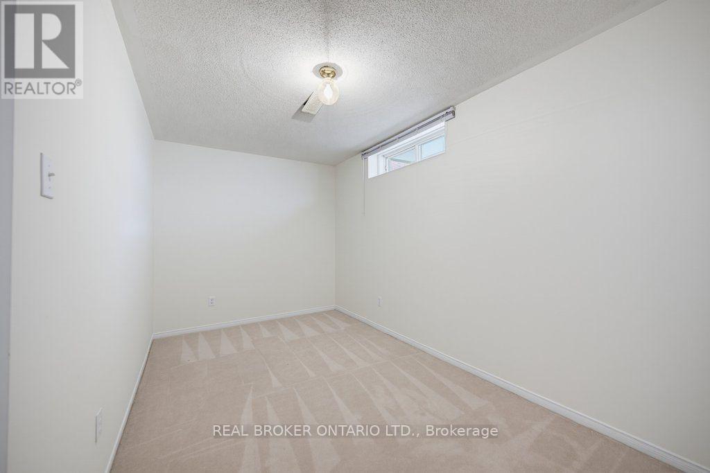 2000 Oakbrook Circle, Ottawa, Ontario  K1W 1H4 - Photo 19 - X13714770