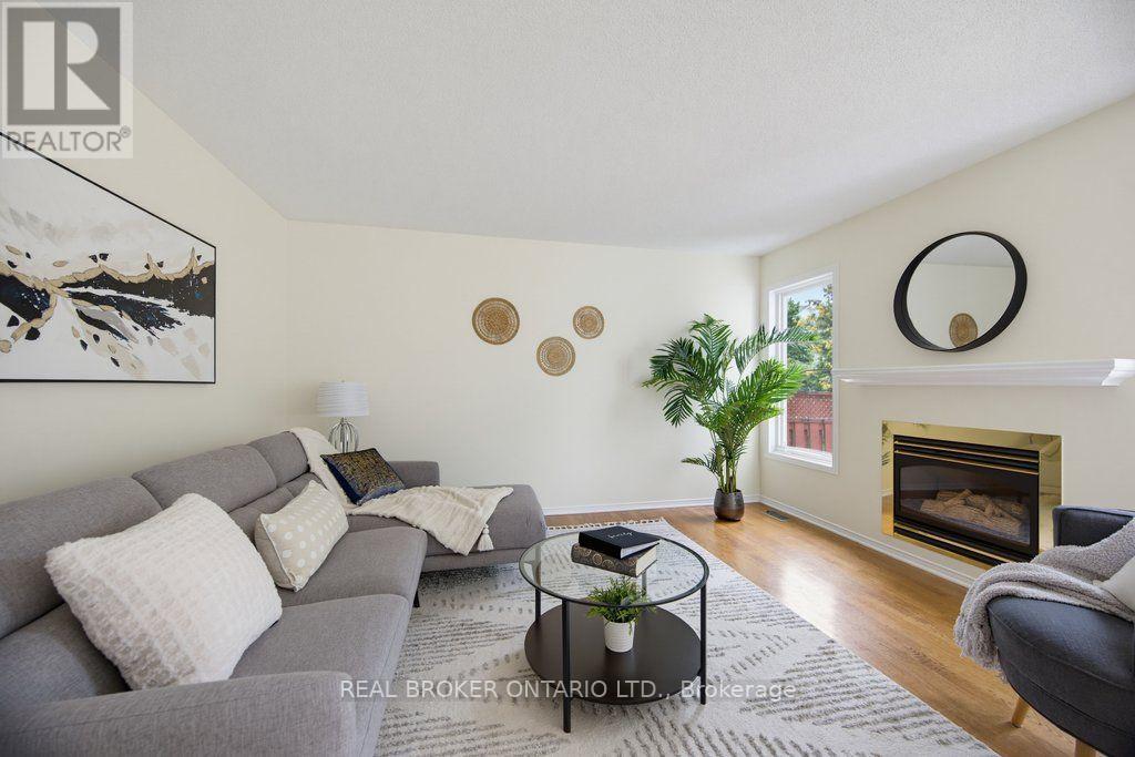 2000 Oakbrook Circle, Ottawa, Ontario  K1W 1H4 - Photo 7 - X13714770
