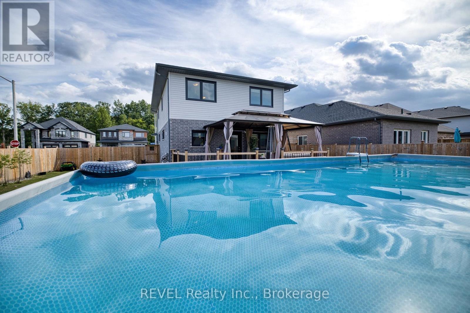 8961 Emily Boulevard, Niagara Falls, Ontario  L2H 3T1 - Photo 34 - X13714738