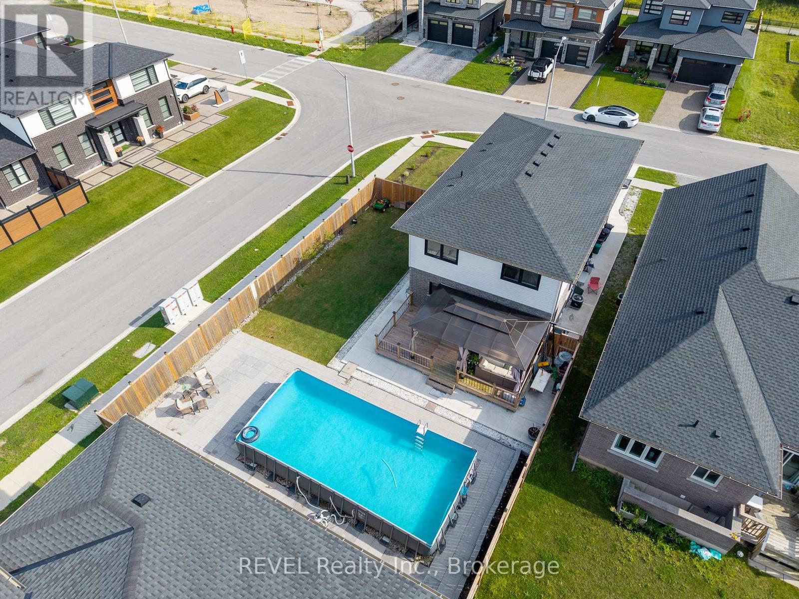 8961 Emily Boulevard, Niagara Falls, Ontario  L2H 3T1 - Photo 38 - X13714738
