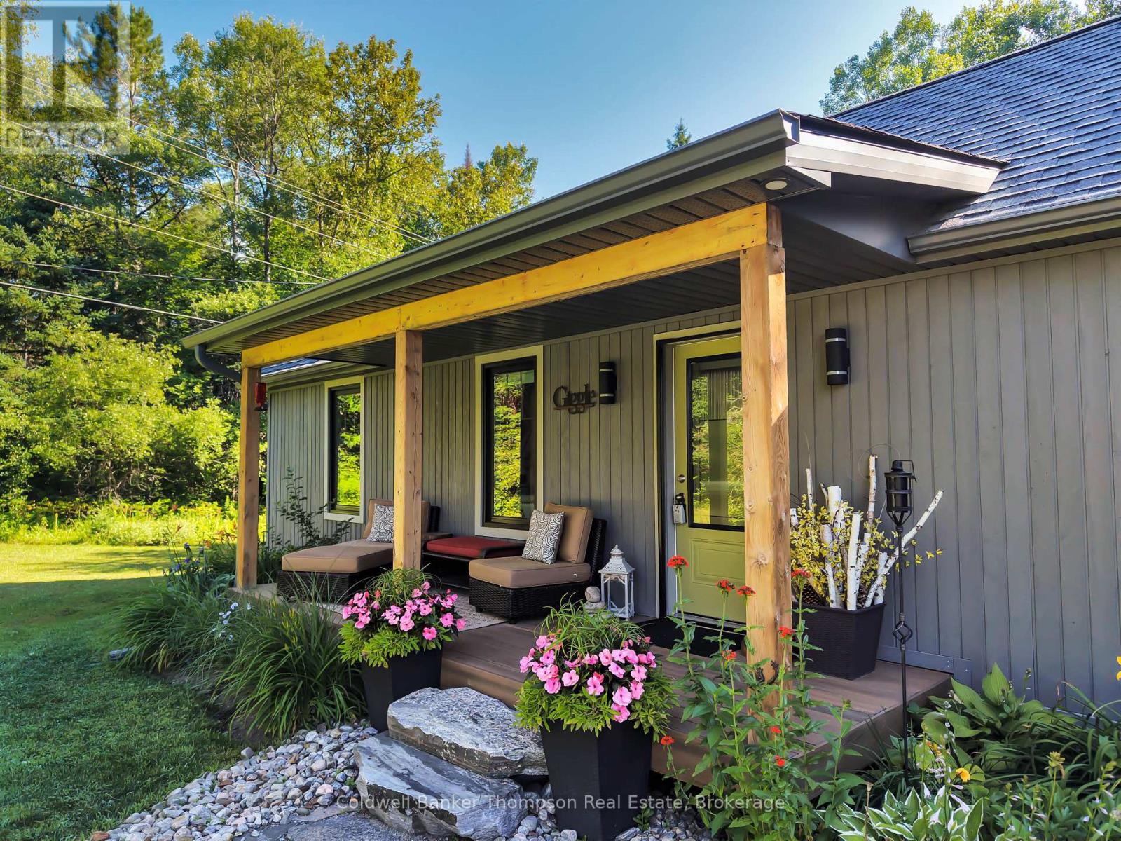 247 OLD NORTH ROAD, Huntsville, Ontario