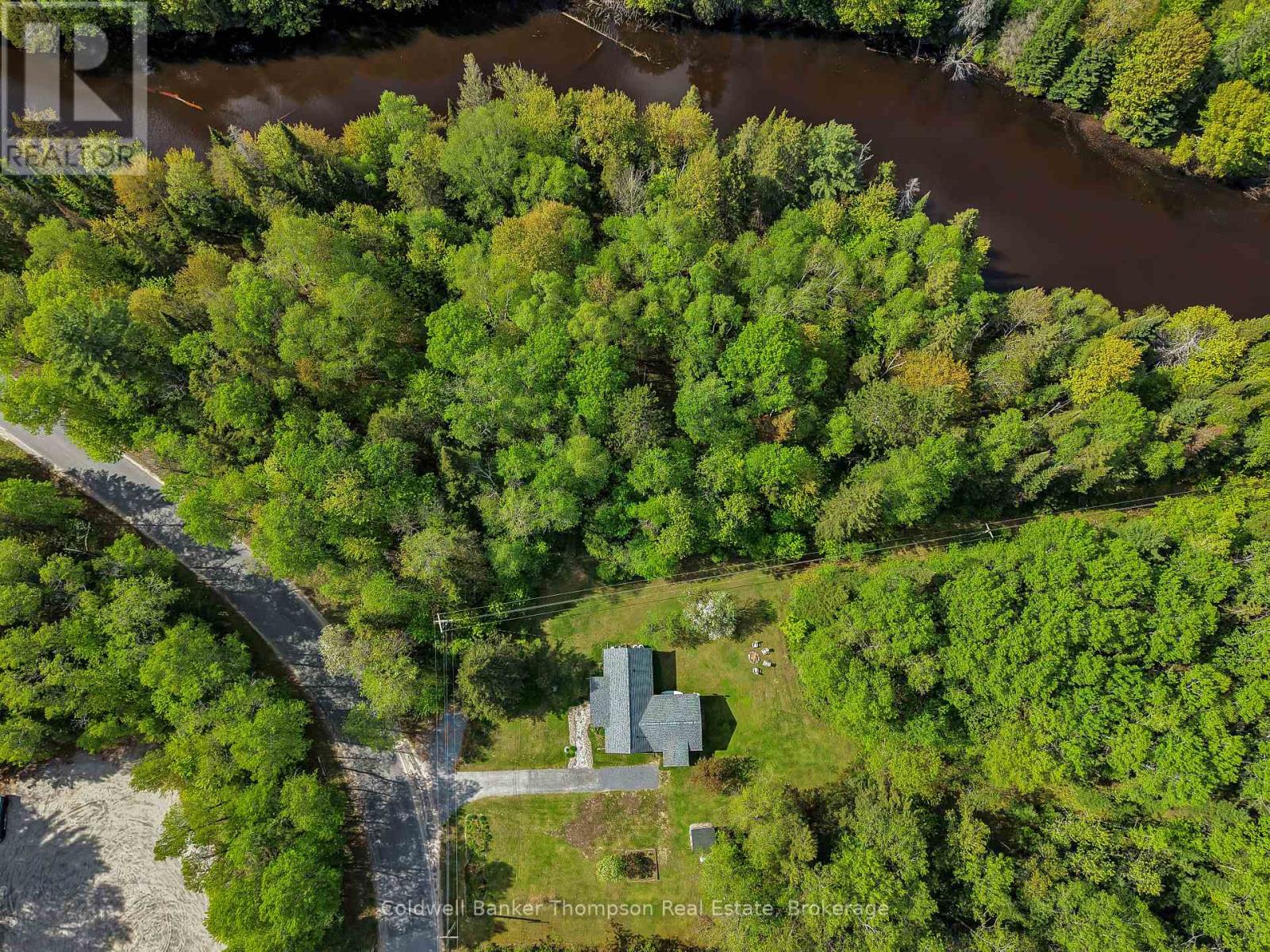 247 Old North Road, Huntsville, Ontario P1H 2J4 - Photo 4 - X13220310