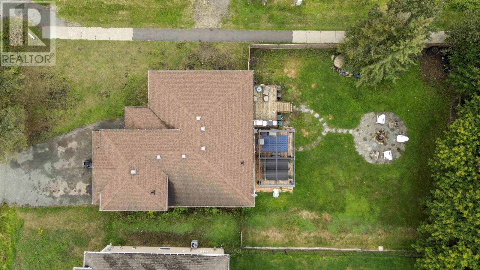 733 Woodcrest Rd, Thunder Bay, Ontario  P7G 1J2 - Photo 3 - TB2602531