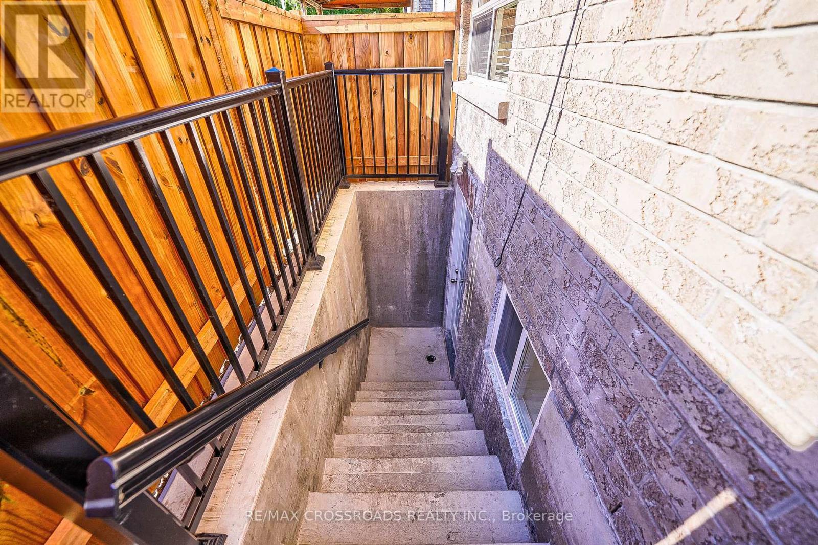 Lower - 67 Medland Avenue, Whitby, Ontario  L1P 1S7 - Photo 5 - E13714786