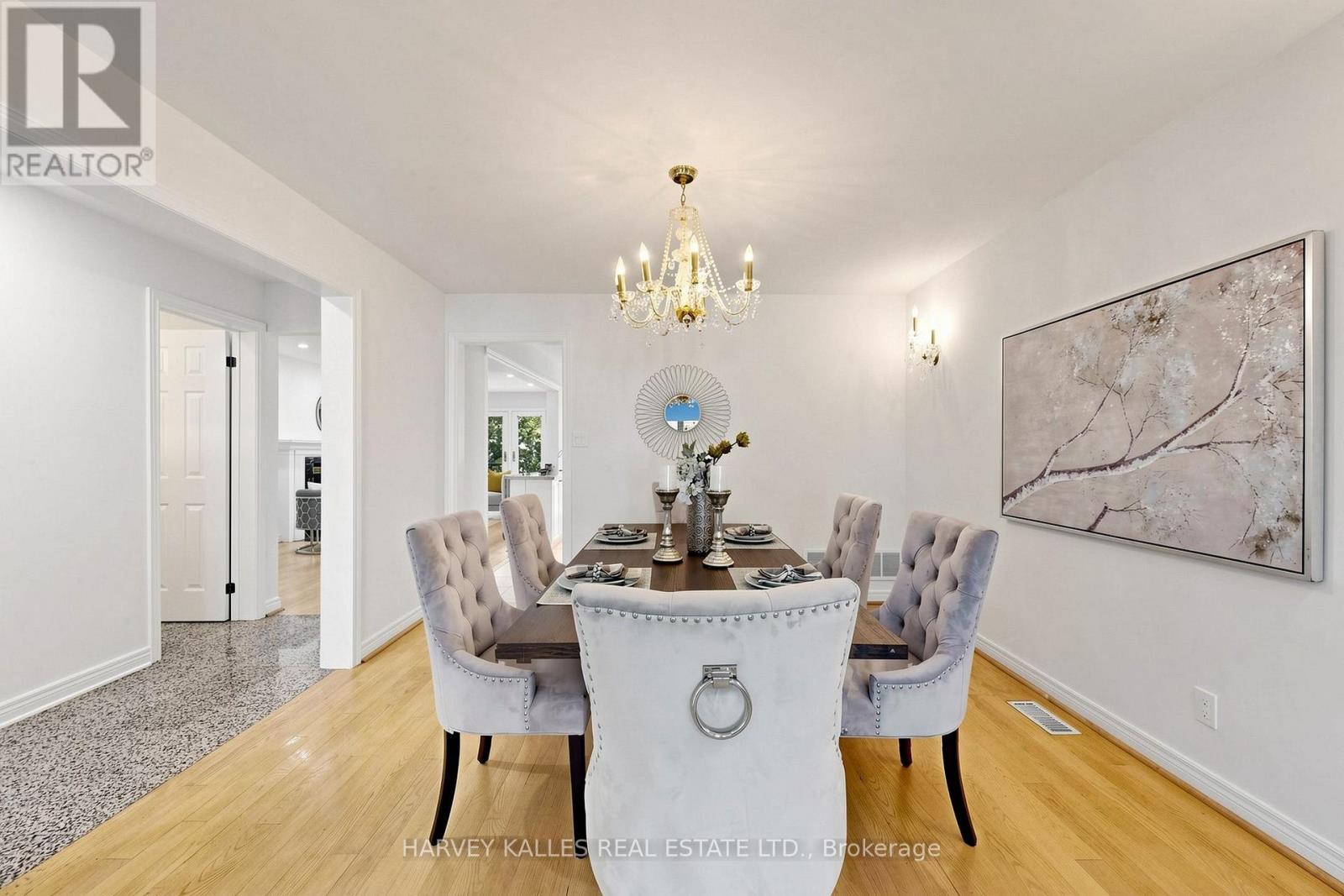 15 Woodville Avenue, Toronto, Ontario  M4K 2J5 - Photo 10 - E13714840