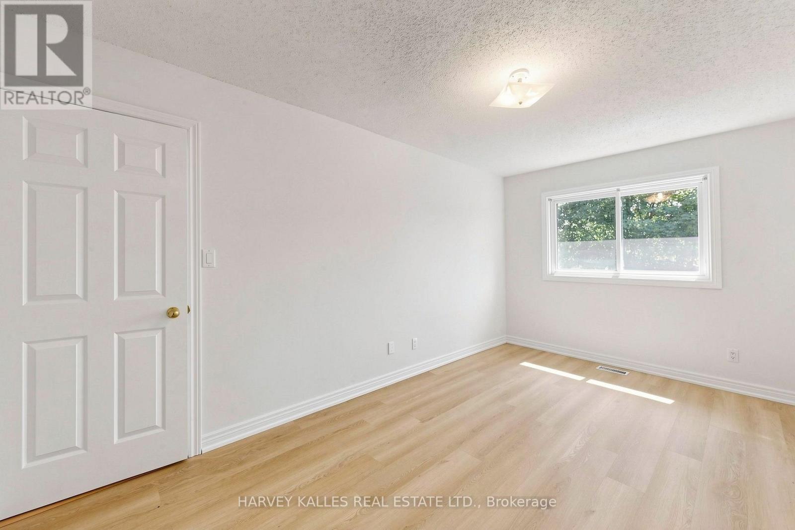 15 Woodville Avenue, Toronto, Ontario  M4K 2J5 - Photo 22 - E13714840