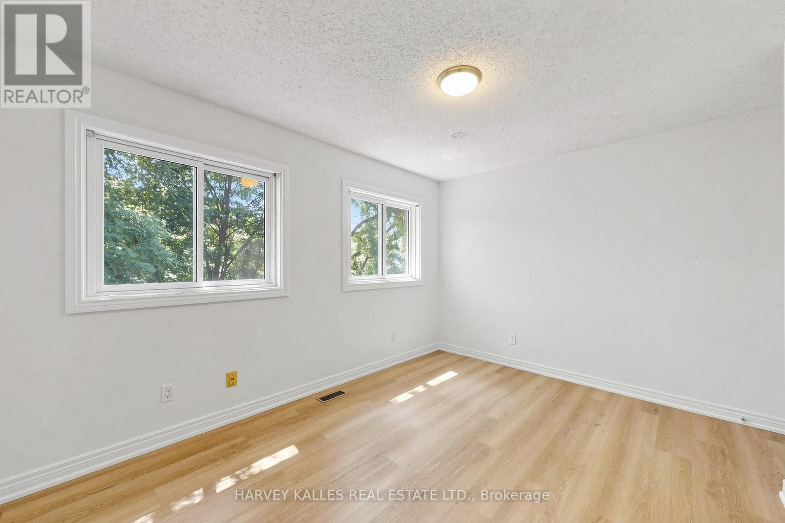15 Woodville Avenue, Toronto, Ontario  M4K 2J5 - Photo 25 - E13714840