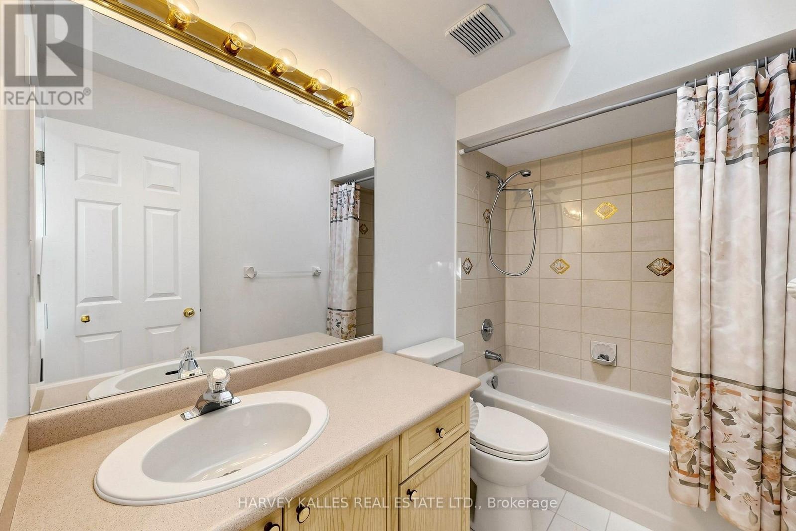 15 Woodville Avenue, Toronto, Ontario  M4K 2J5 - Photo 27 - E13714840