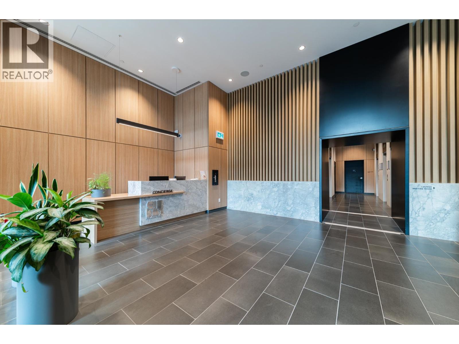 302 3833 Evergreen Place, Burnaby, British Columbia  V3J 0M2 - Photo 3 - R3158974
