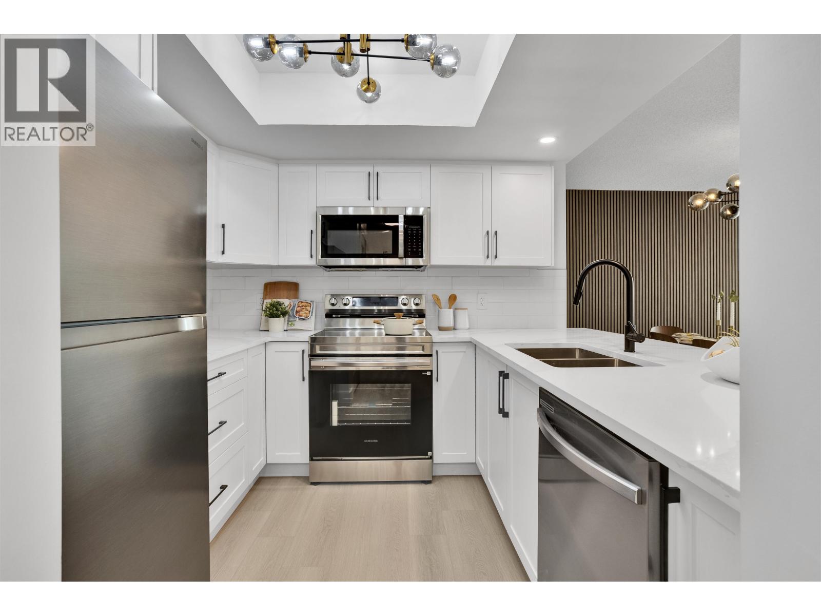 1503 1135 Quayside Drive, New Westminster, British Columbia  V3M 6J4 - Photo 11 - R3159003
