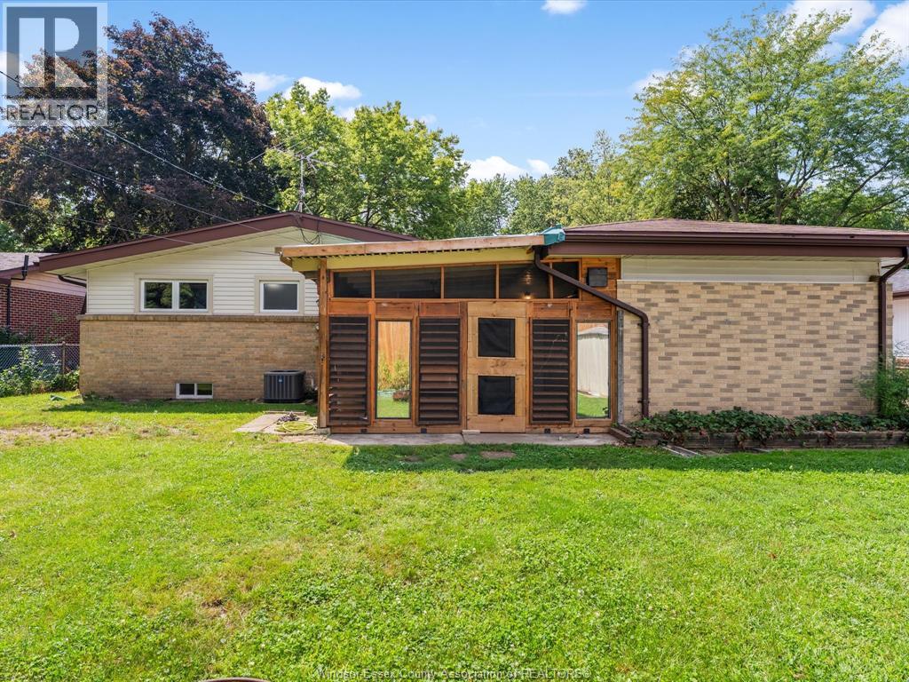 3694 Askin, Windsor, Ontario  N9E 3J9 - Photo 42 - 26020874