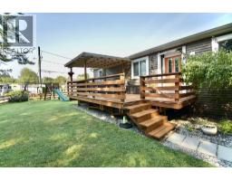 39 1413 SUNSHINE COAST HIGHWAY, Gibsons, British Columbia
