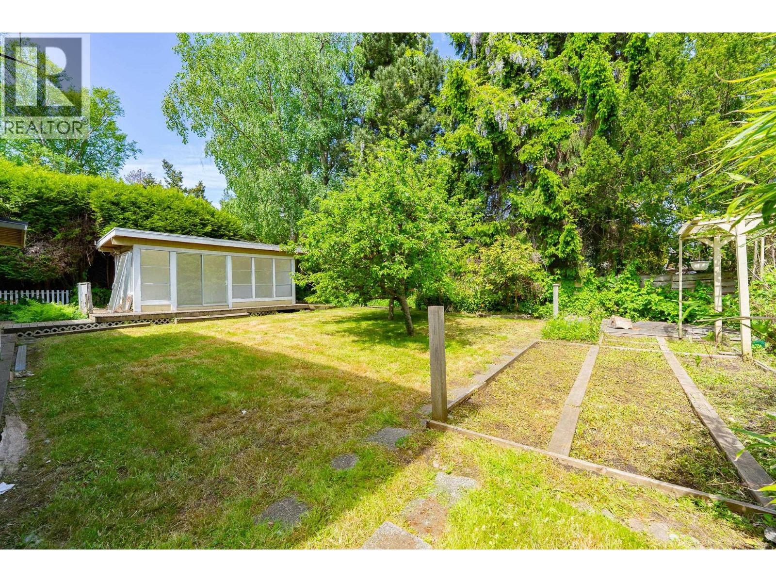 5313 10 Avenue, Delta, British Columbia V4M 1X6 - Photo 2 - R3159004